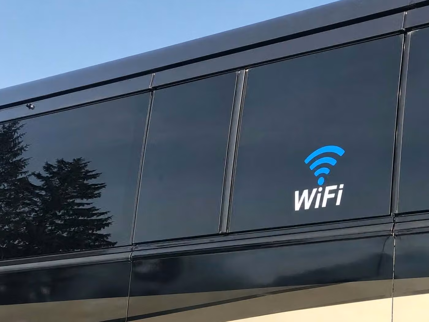 bell 20 passenger minibus wifi
