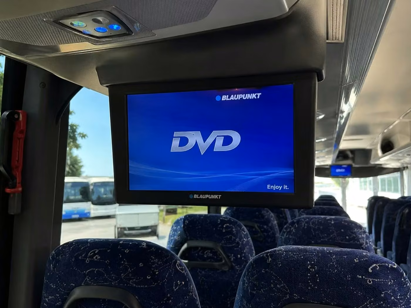 bell 56 passenger charter bus tvs