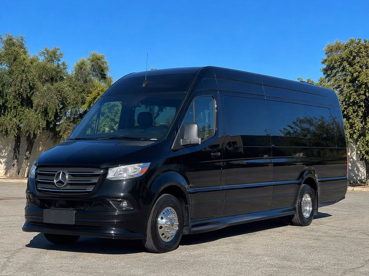 bell find the right bell charter bus for your group
