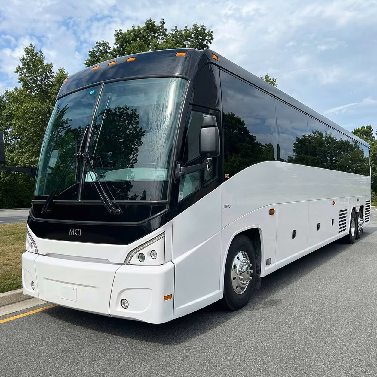 bell shuttles for pre concert dinners and post show after parties